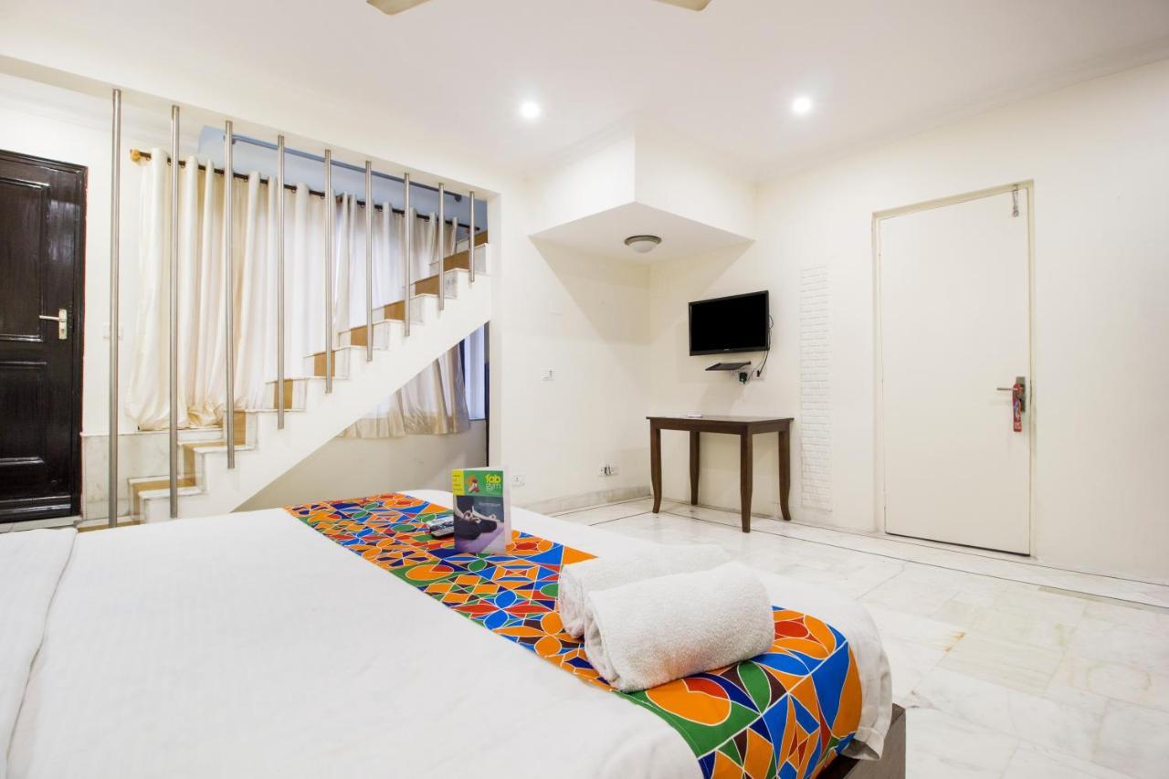 Fabhotel Namaste Bnb & Service Apartments Vasant Vihar Nuova Delhi Esterno foto